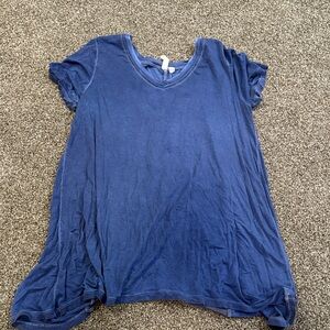 Cable & Gauge Deep Blue Short Sleeve Top